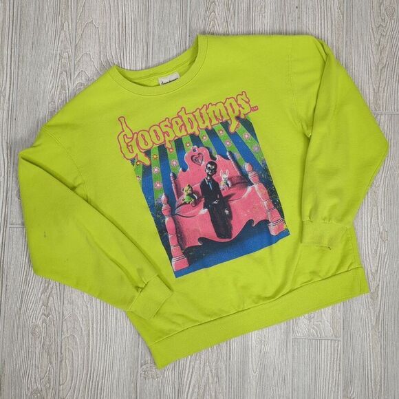 Goosebumps Crewneck Sweatshirt Chartreuse Pullover Size Medium - Picture 1 of 7